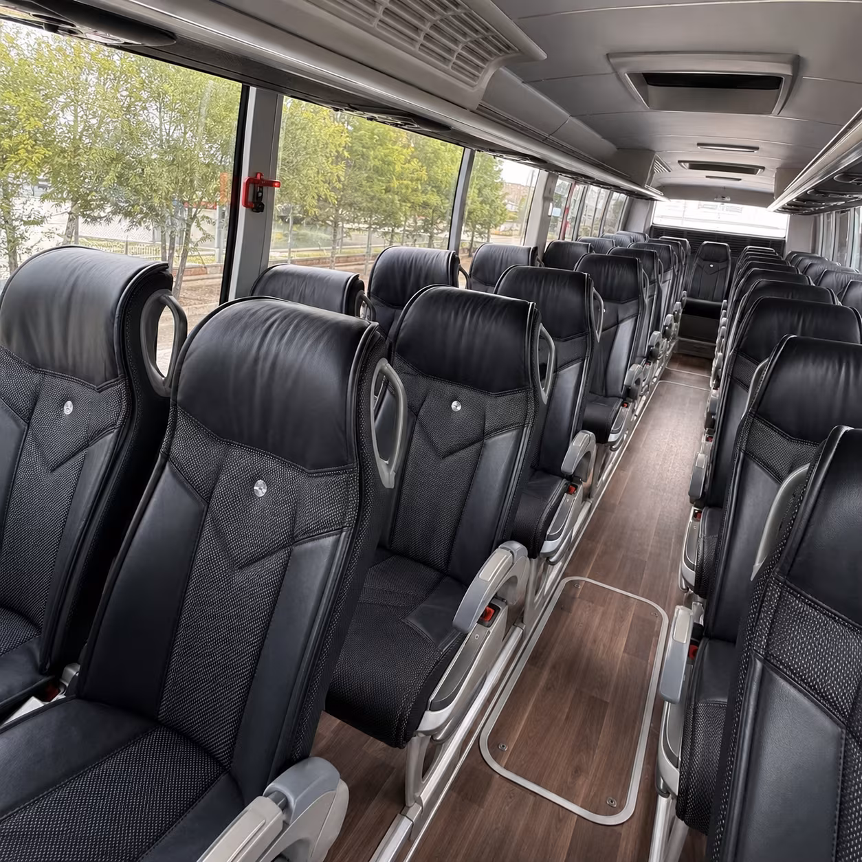 arrange transportation for your next concert or music festival 1