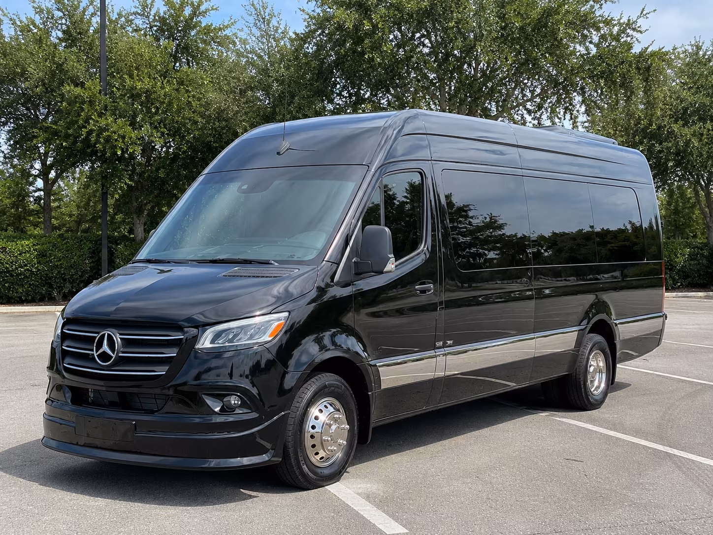 arrange transportation for your next prom 1