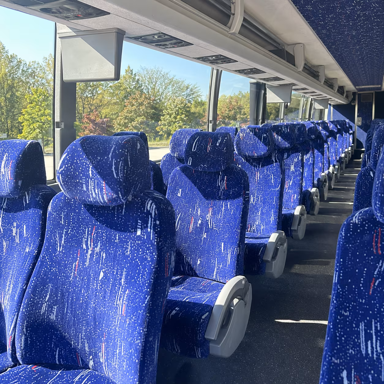 arrange transportation for your next prom 3