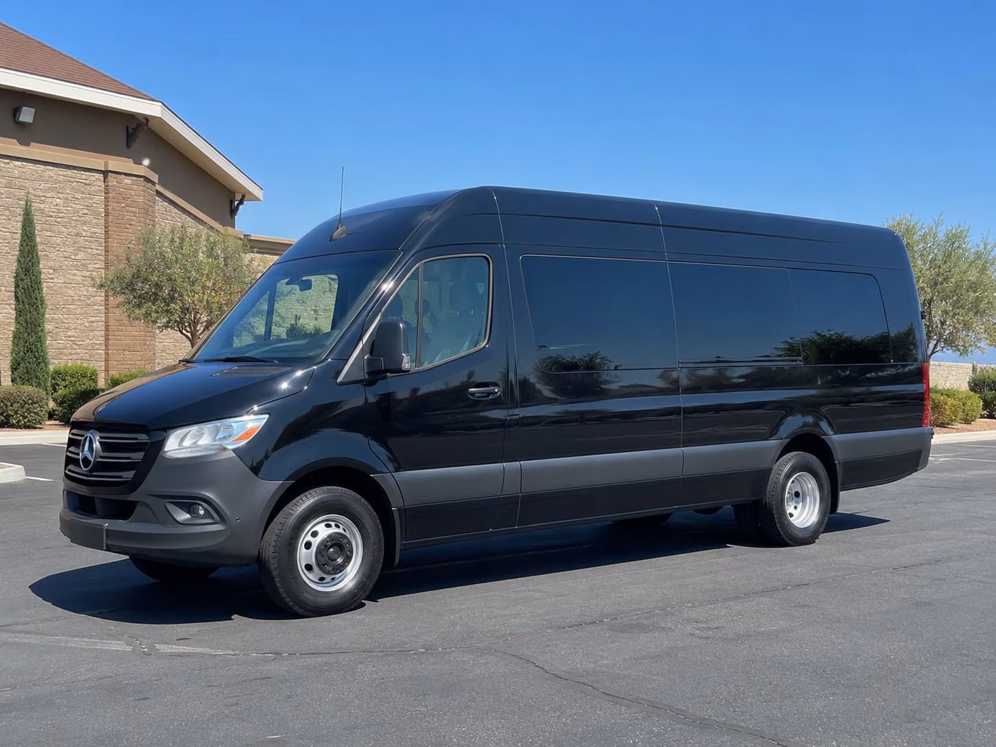 arrange transportation for your next wedding 2